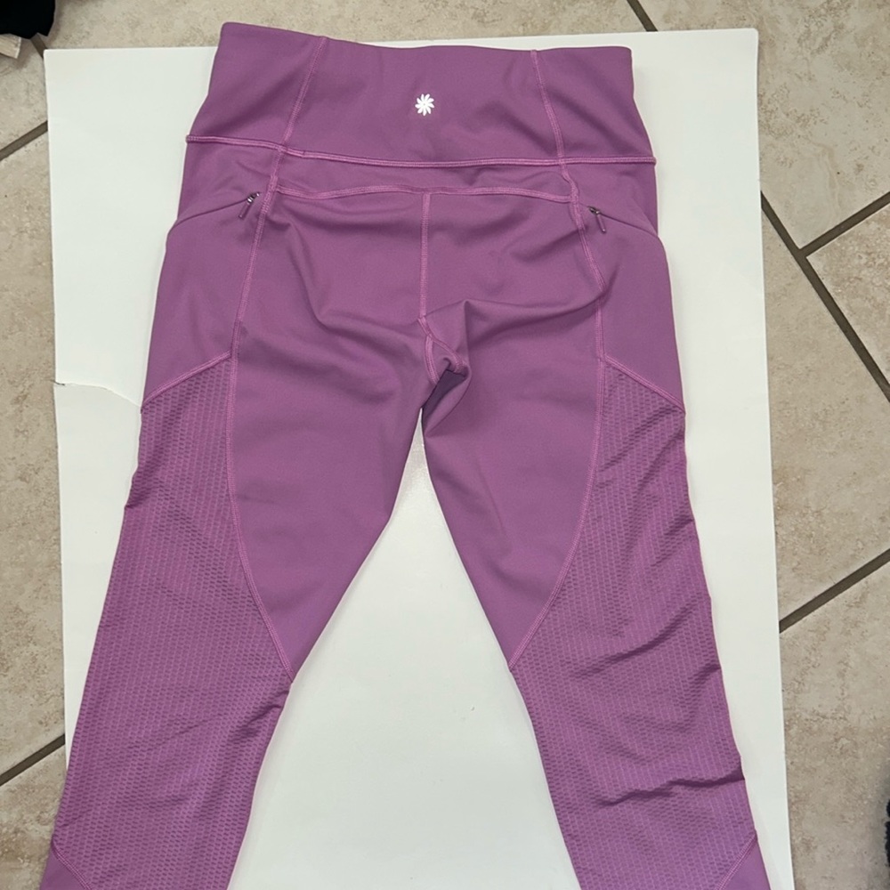 Athleta Mesh Contender Capri - image 1